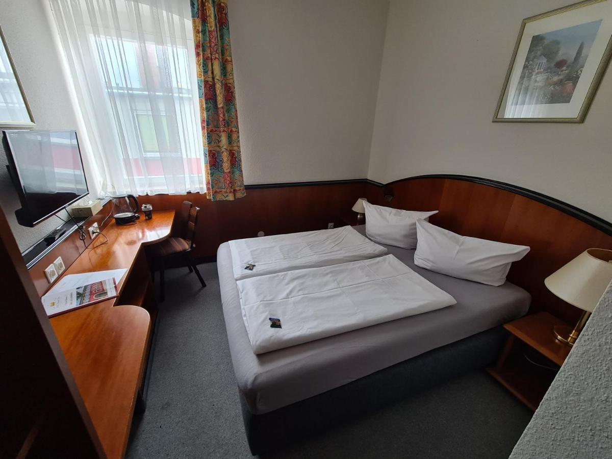Rehau Hotel & Restaurant Krone מראה חיצוני תמונה
